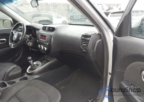 2016 Kia Soul z USA, uszkodzony, nr VIN KNDJN2A21G7857561